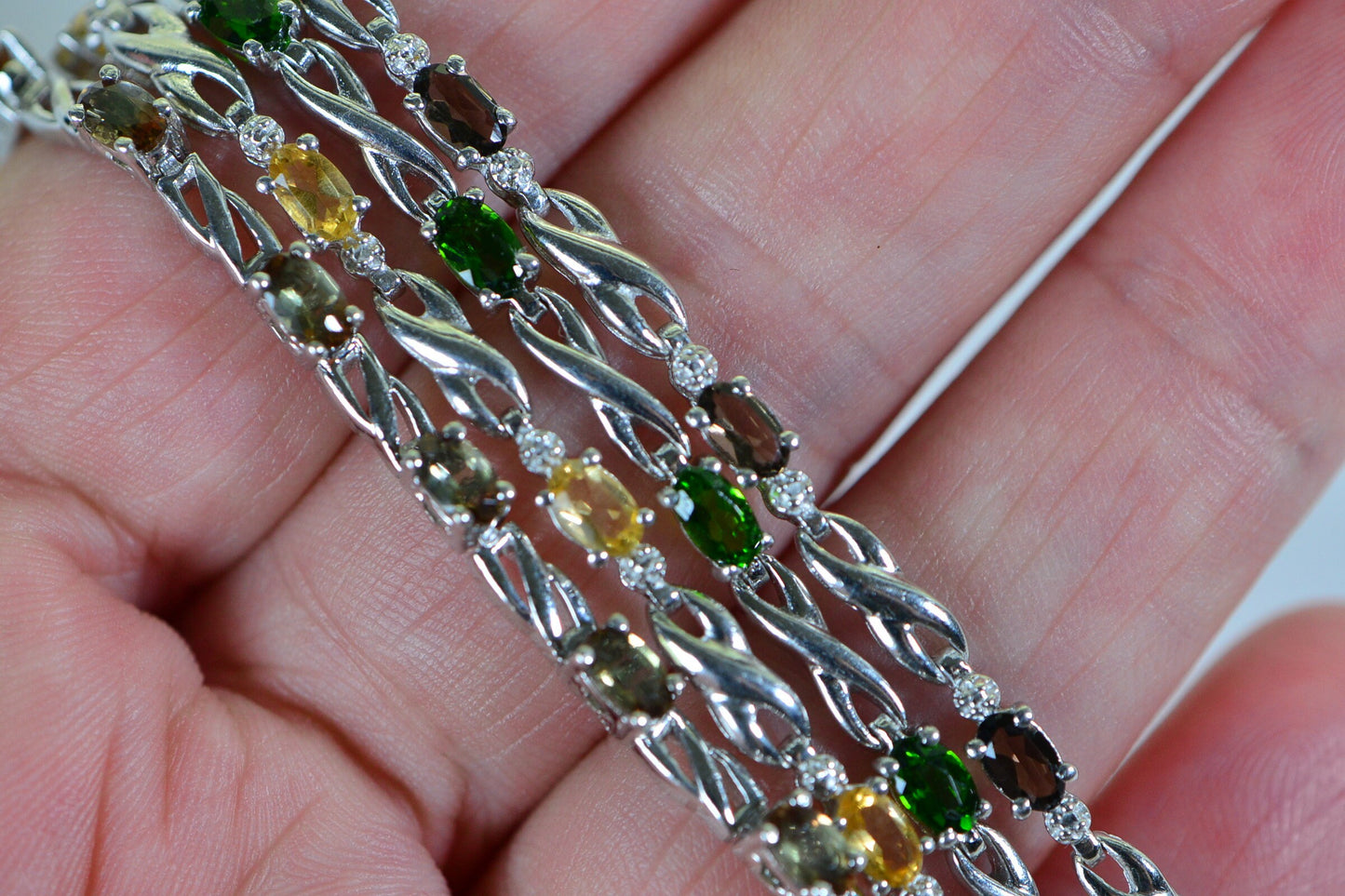 Zultanite Turkizite Sterling Silver Bracelet: Gemstone Infinity Style