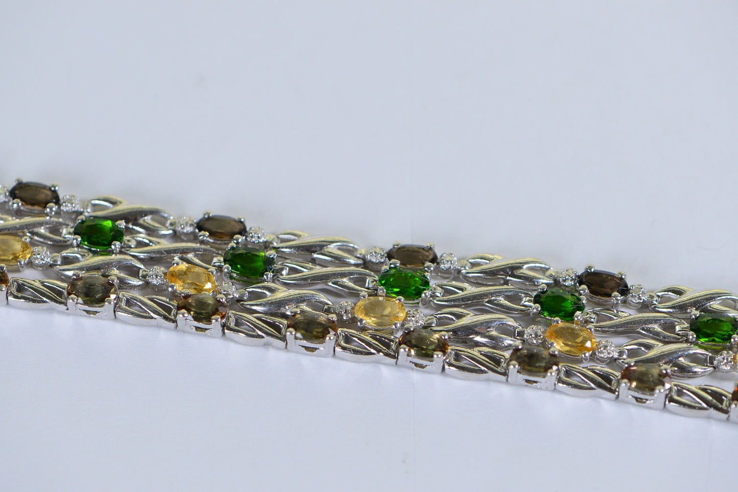 Zultanite Turkizite Sterling Silver Bracelet: Gemstone Infinity Style