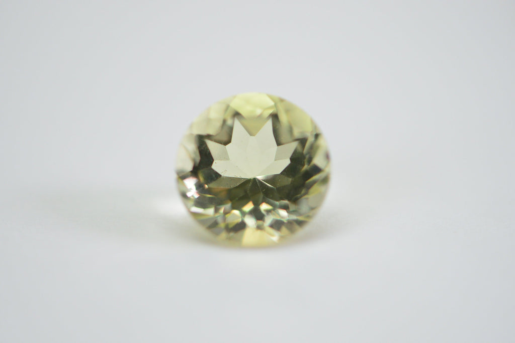 Yellow Apatite Gemstone: 2.00 Carat Round Facet Cut Crystal