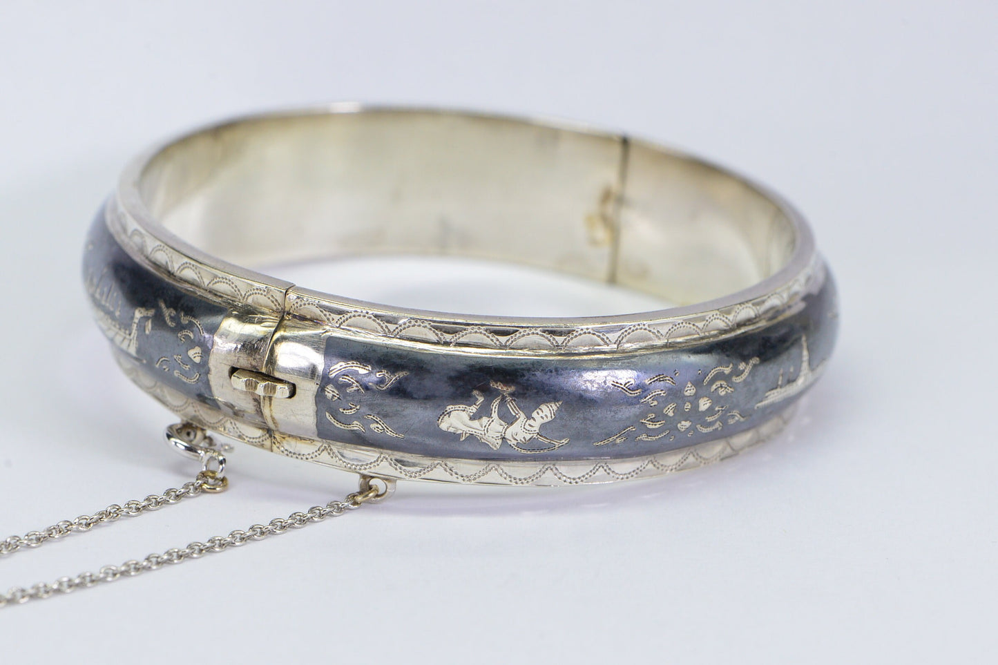 Vintage Siam Sterling Silver Bangle: Enameled Temple Dancer Bracelet