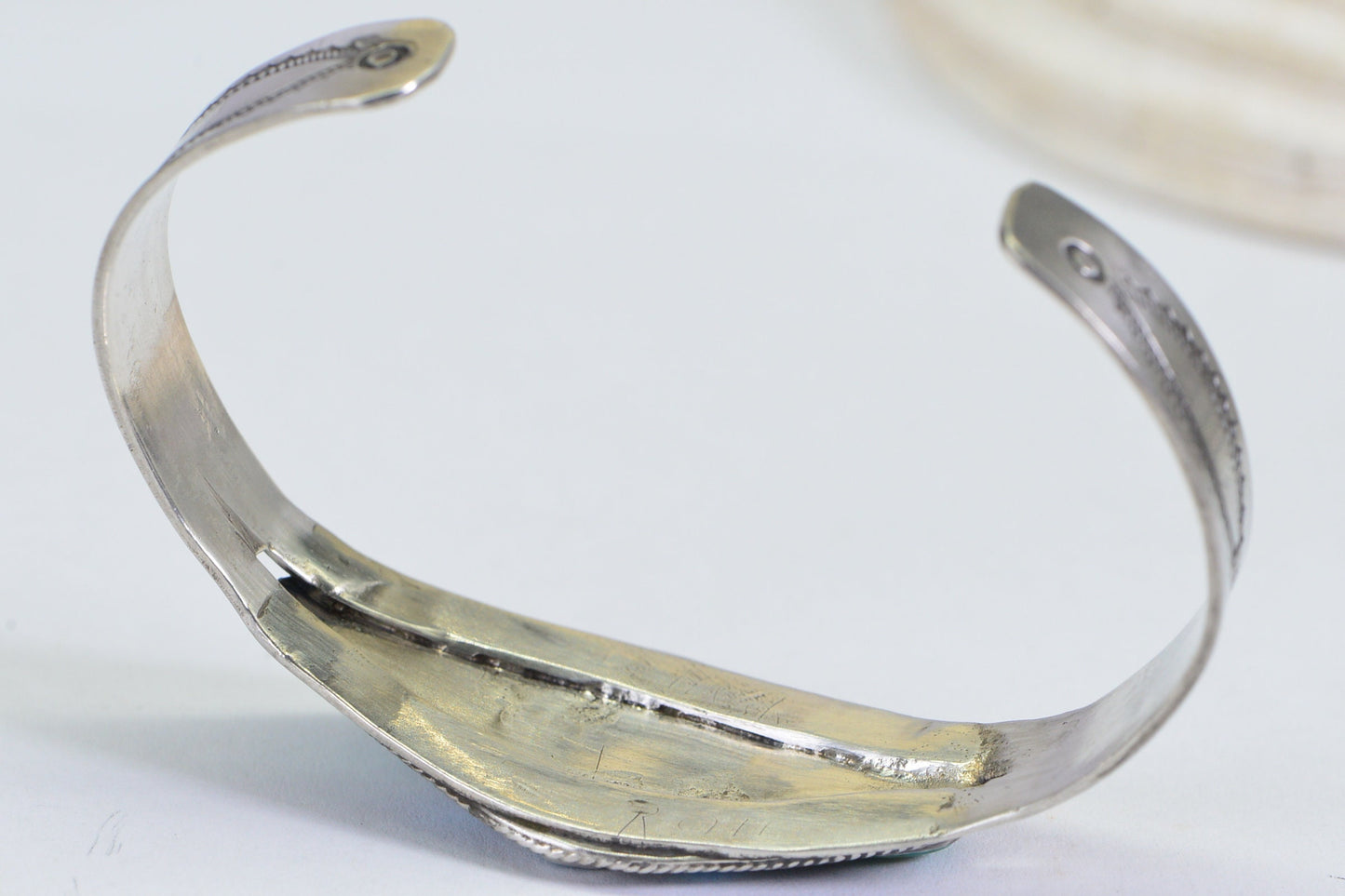 Vintage Kingman Turquoise Cuff: Sterling Silver Native American Bracelet