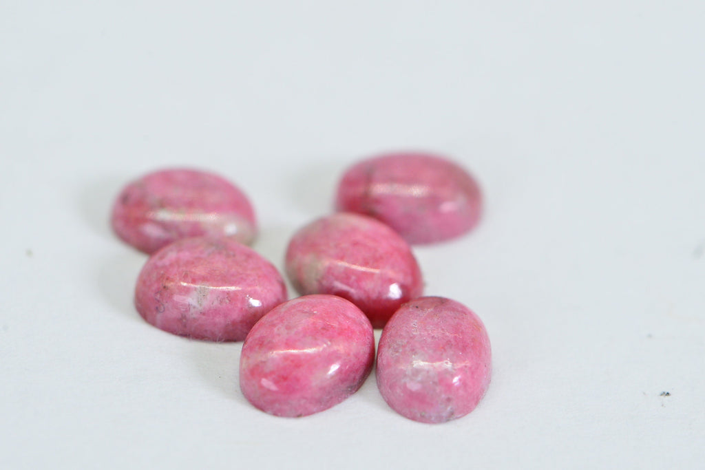 Natural Norwegian Thulite Cabochon: Pink Oval Gemstone (7X5mm)