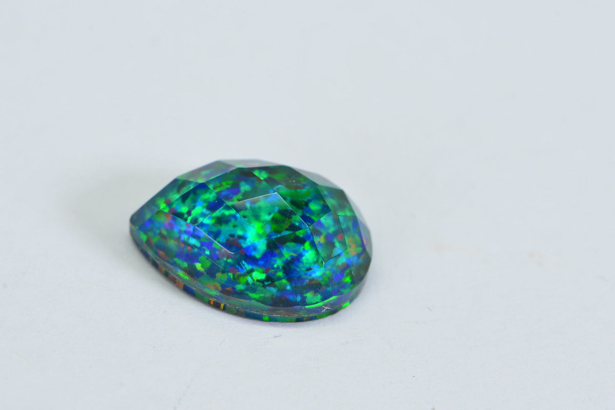 Blue Green Lab-Created Opal Cabochon: Pear Faceted Doublet, 11.35 Ct