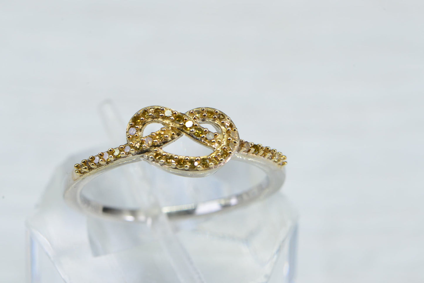 Vintage Yellow Diamond Knot Ring: 14K Gold & Sterling Silver Size Ring 8 US