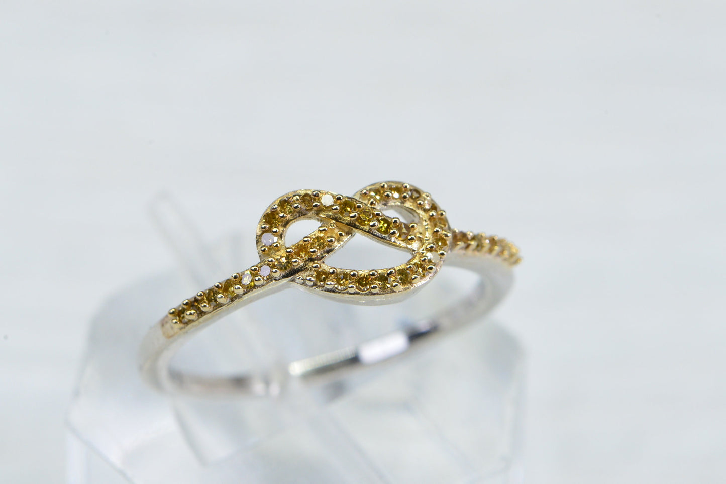 Vintage Yellow Diamond Knot Ring: 14K Gold & Sterling Silver Size Ring 8 US