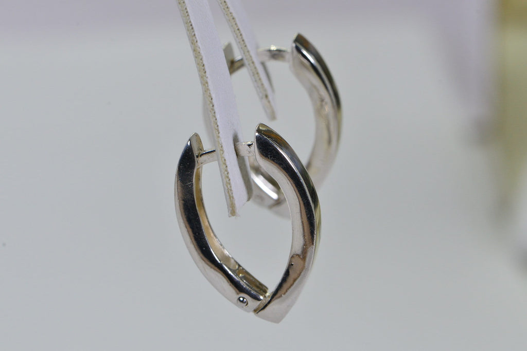 Vintage Sterling Silver Hinged Hoop Earrings: Tapered V-Shape Design