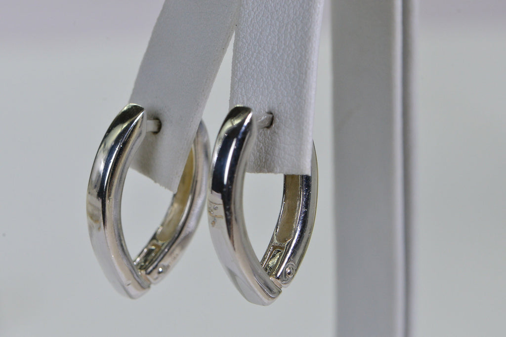 Vintage Sterling Silver Hinged Hoop Earrings: Tapered V-Shape Design