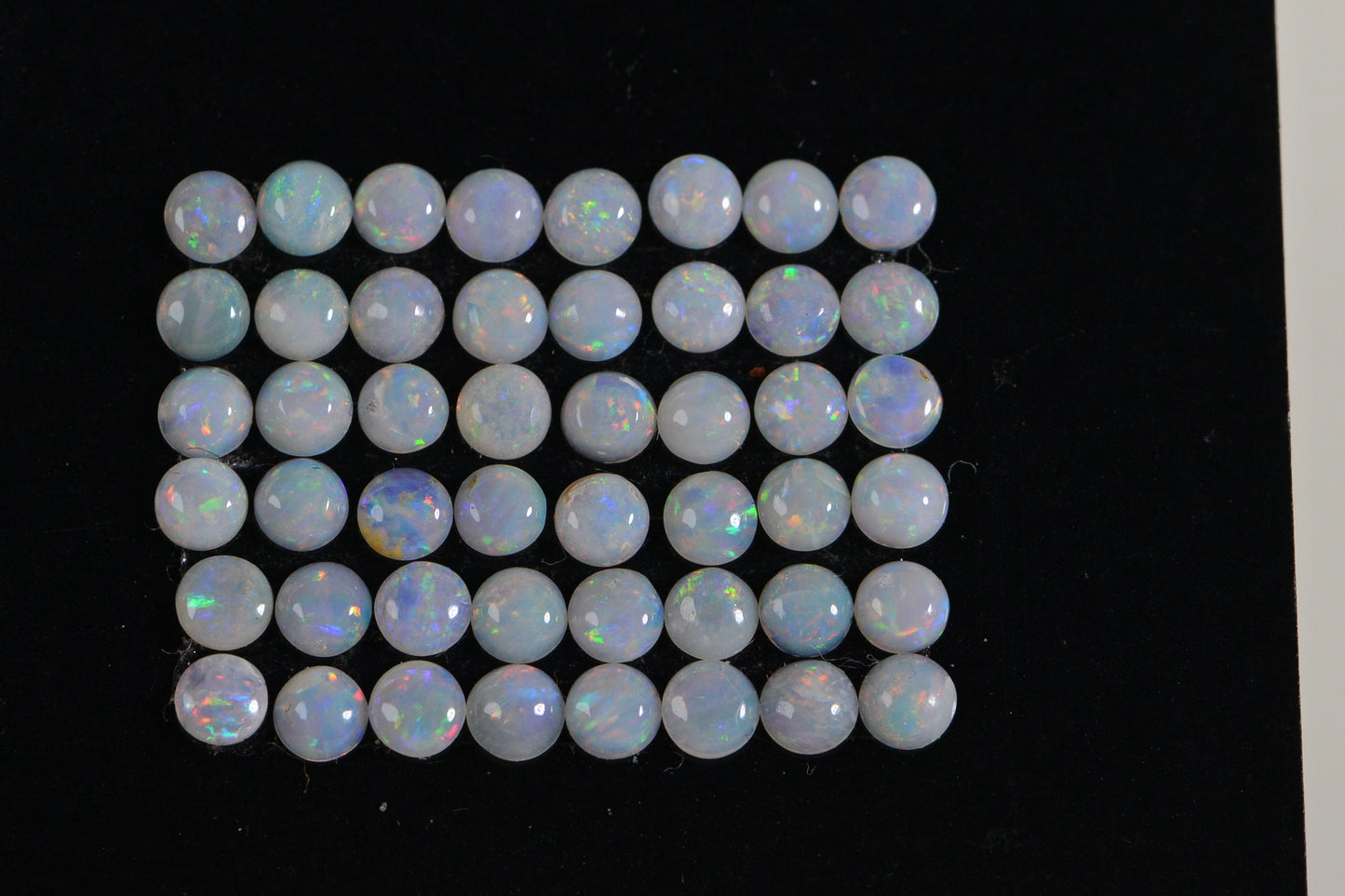 2.5mm Australian White Solid Opal Round Smooth  Cabochon Round Fine Opal Cabochons for ring earrings 5 stone lot