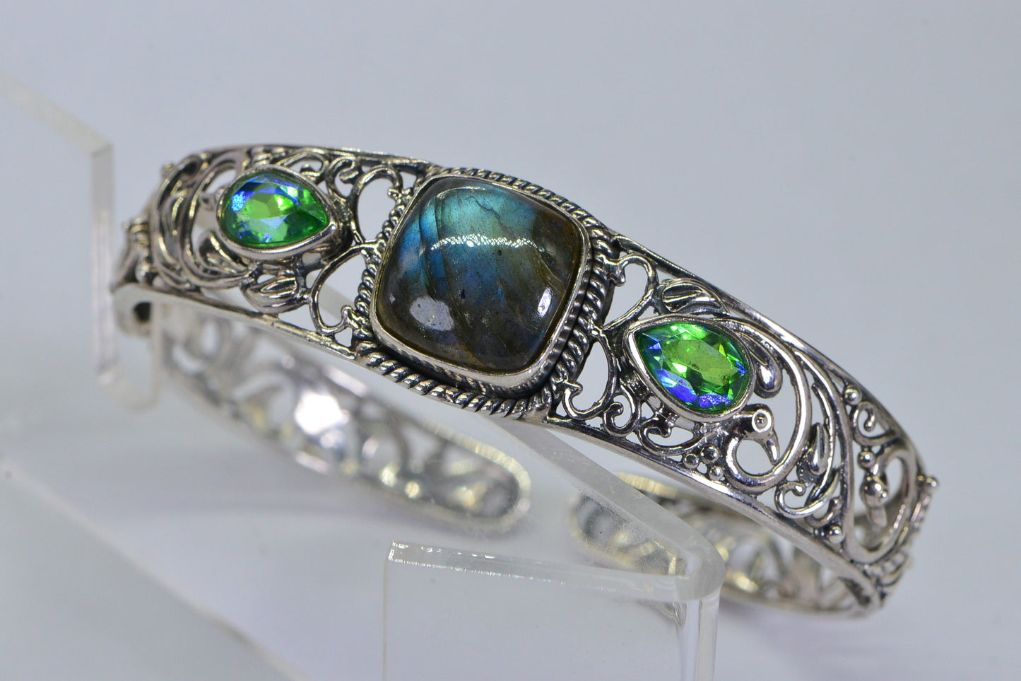 Labradorite Cuff Bracelet, Sterling Silver Filigree, Peacock Quartz (7.5 inch)
