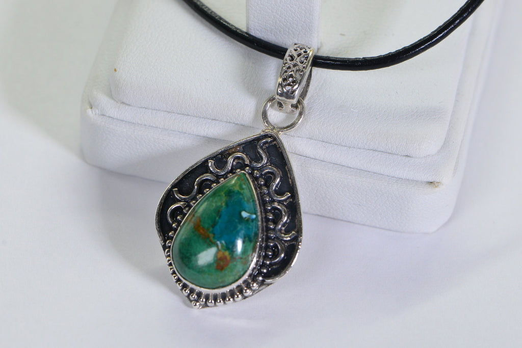 Kingman Turquoise Teardrop Pendant: Vintage Sterling Silver Jewelry