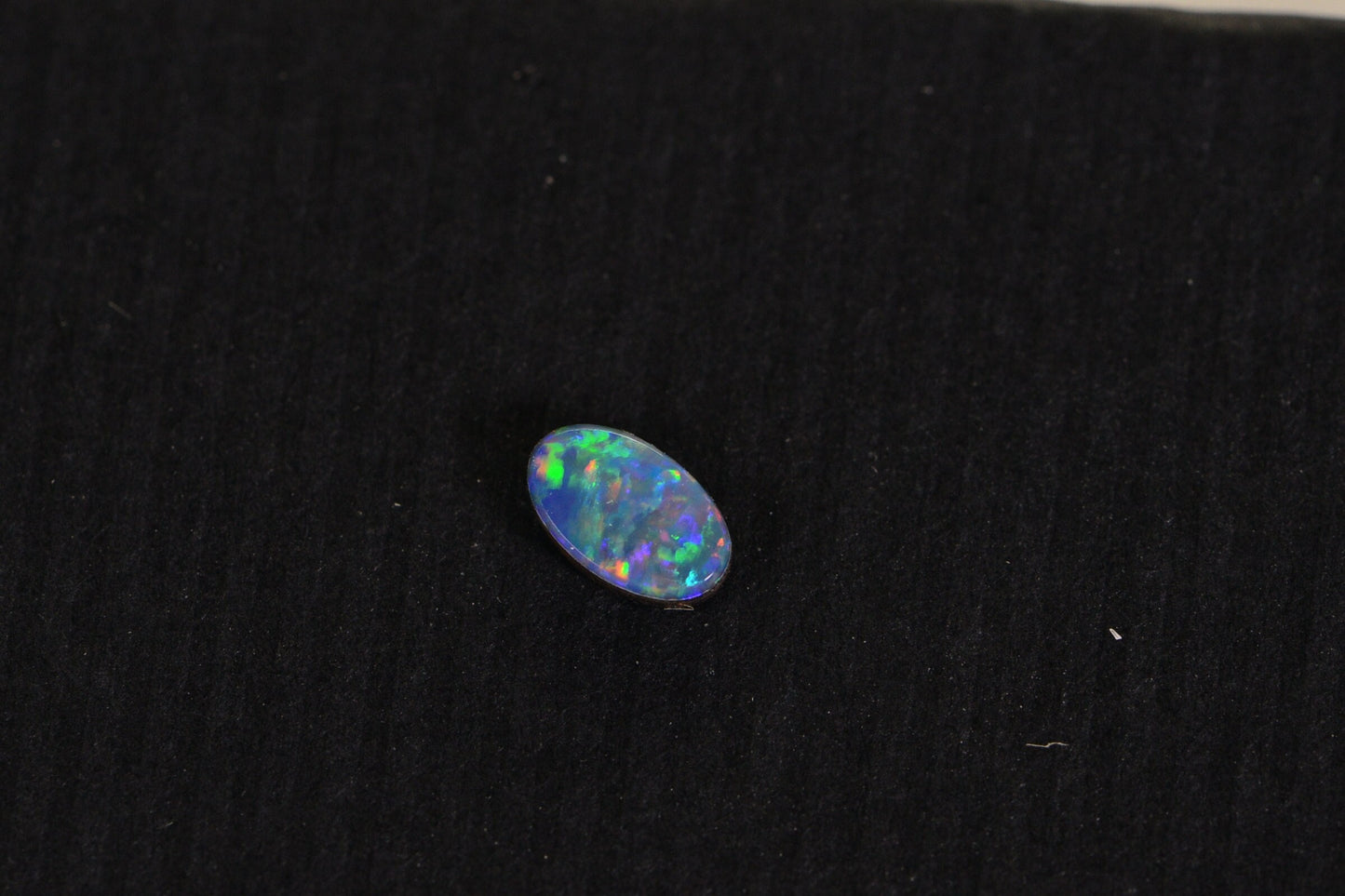 AAA Australian Black Opal Natural Gemstone Cabochons  blue - green Metallic  Doublet Boulder Oval 5X3mm