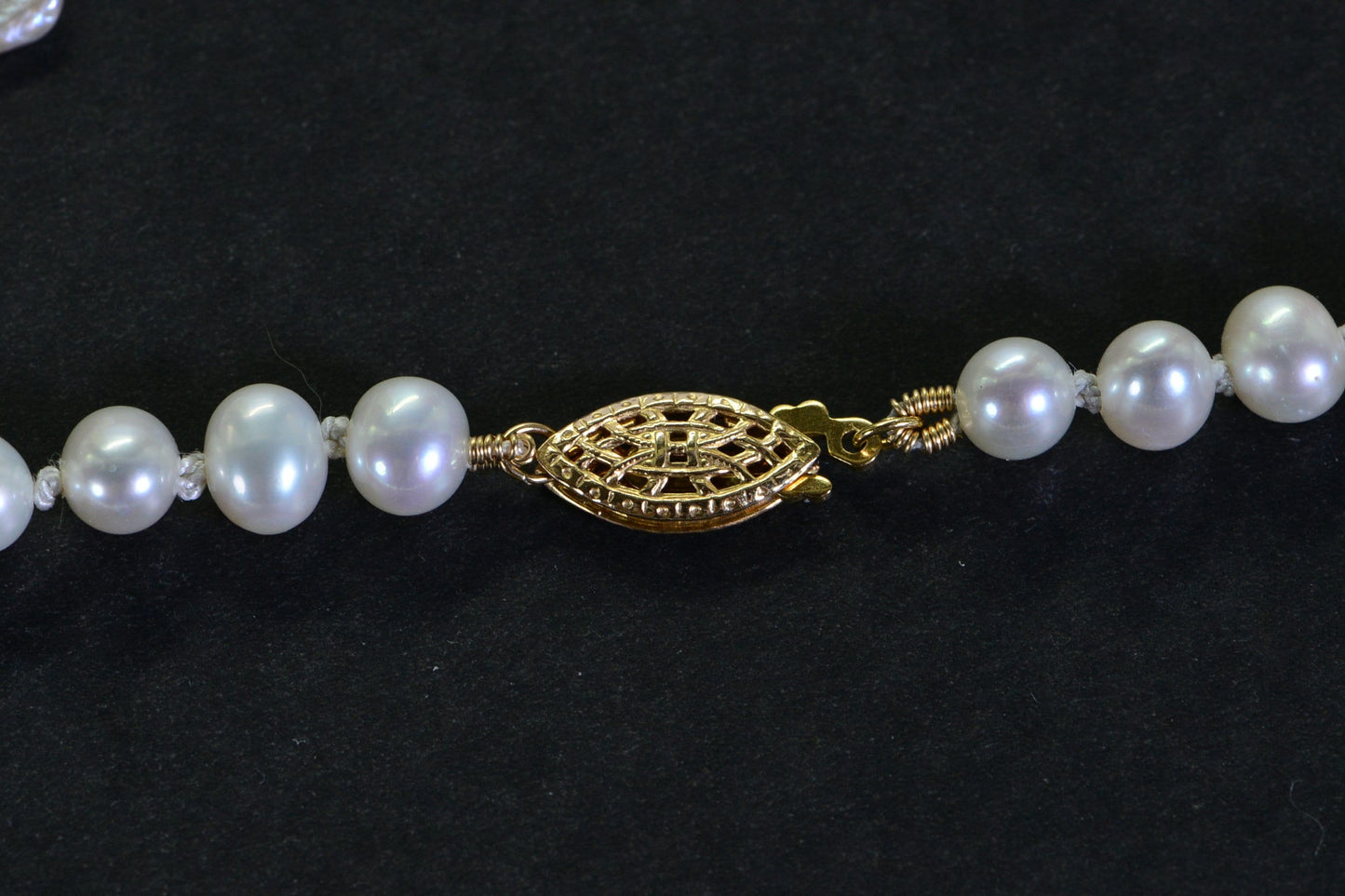 Knotted Keishi Pearl Necklace, Graduated Baroque Pearl Necklace, 14K Gold Filled Toggle, Silk Knotted Pearl Strand, Statement Pearl Jewelry