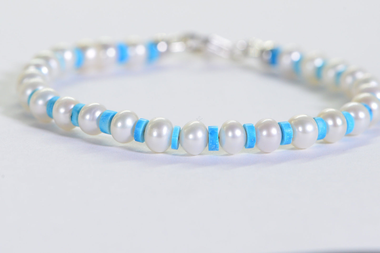 Turquoise & Freshwater Pearl Beaded Bracelet: Sterling Silver Clasp