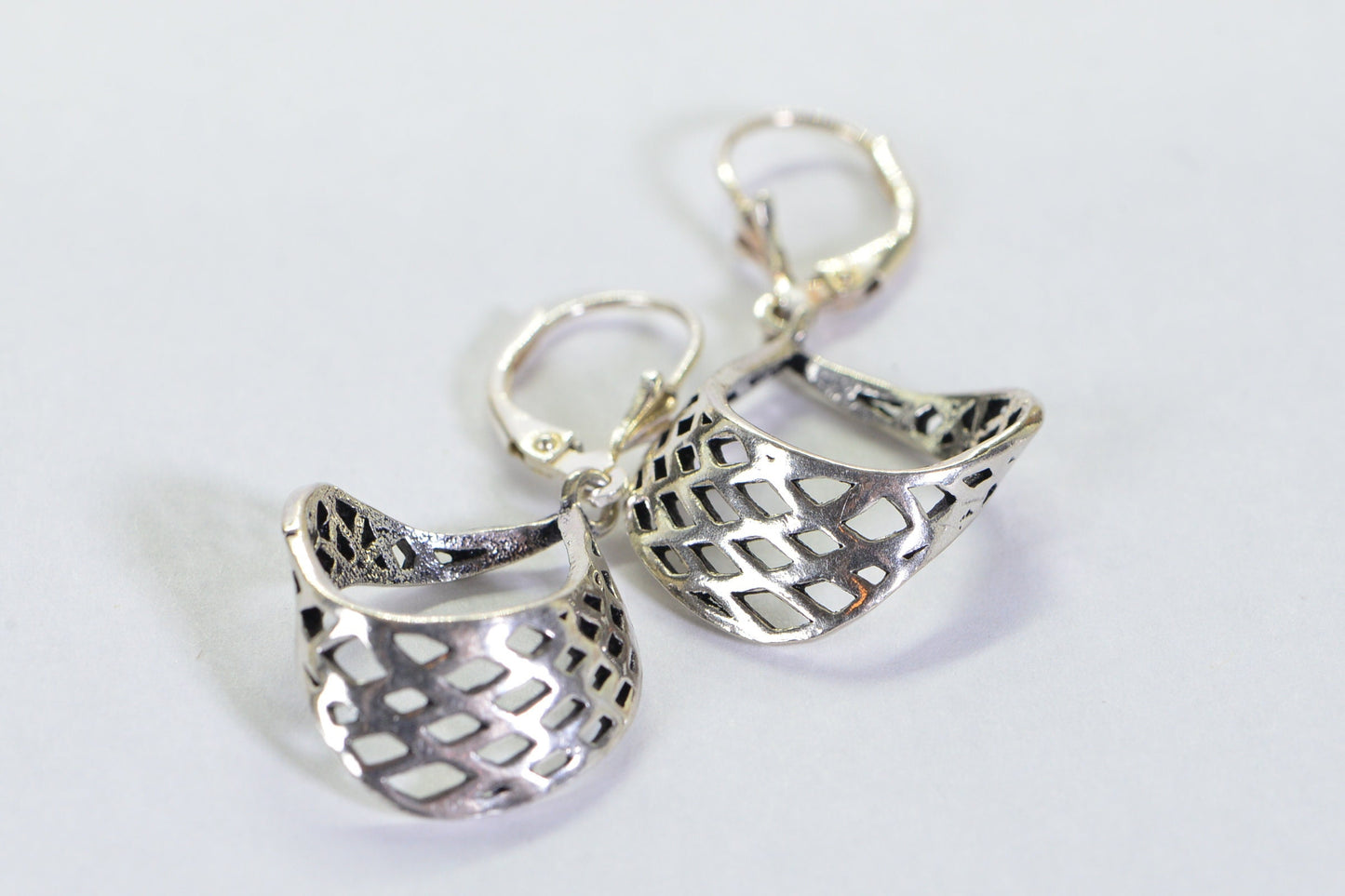 Solitary Sterling silver basket Dangle Earrings