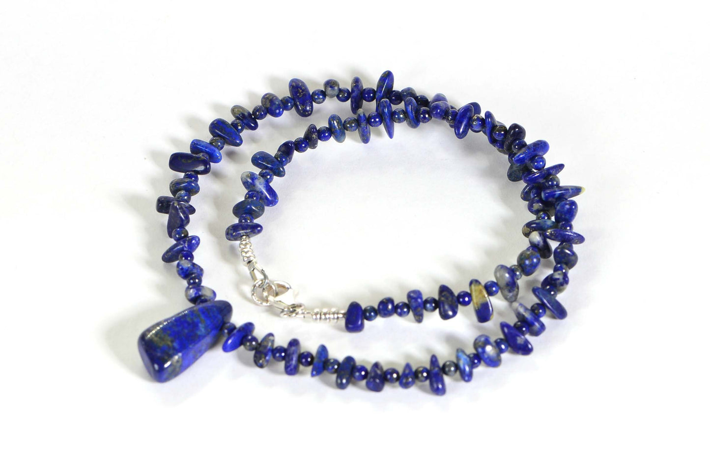 Handcrafted Lapis Lazuli Choker: Sterling Silver Teardrop Pendant