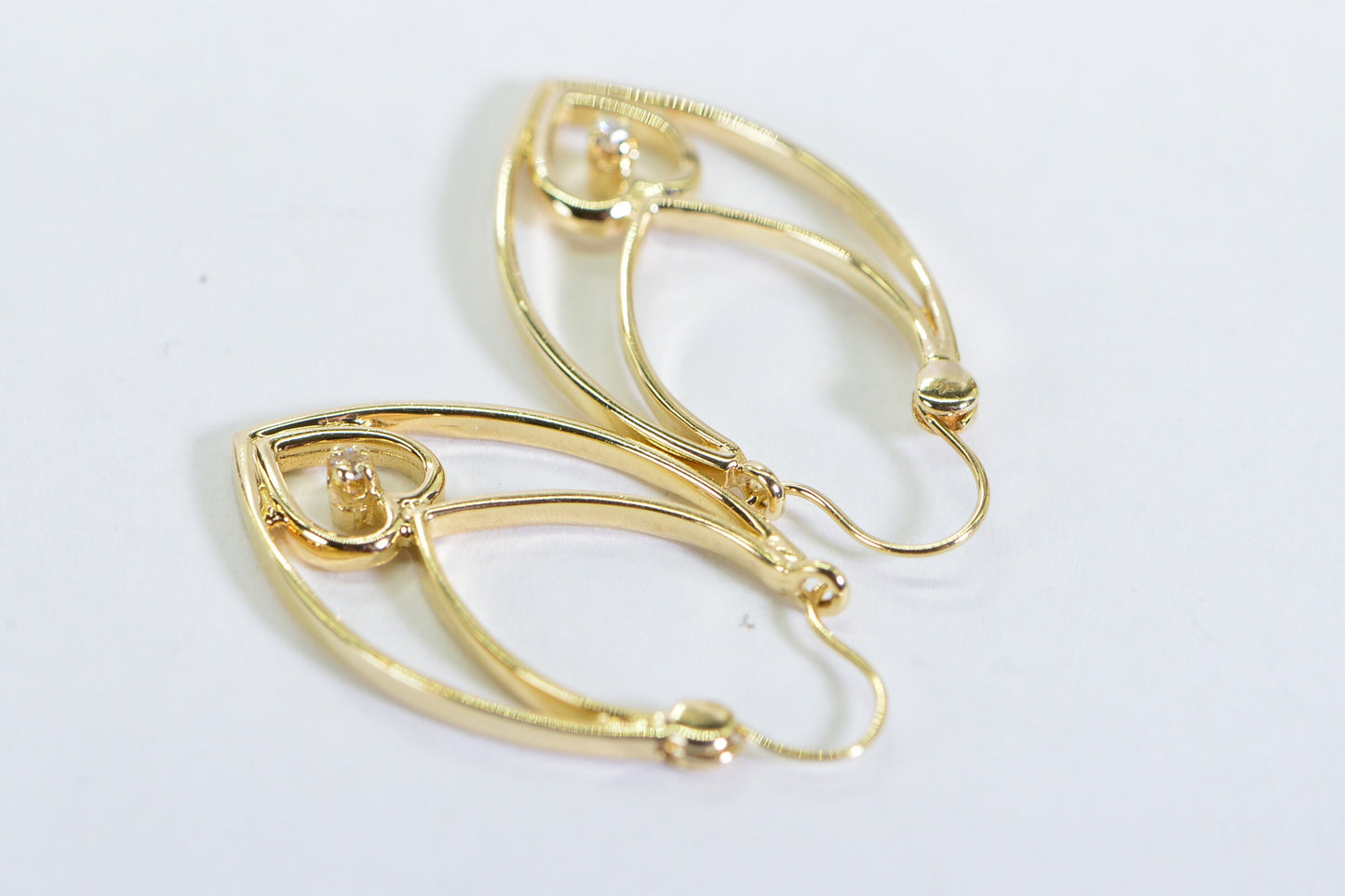Vintage 80th Solid 14K Gold Diamond Gypsy Design Earrings Oval Gold Hoops Gift Idea For Mother Daughter