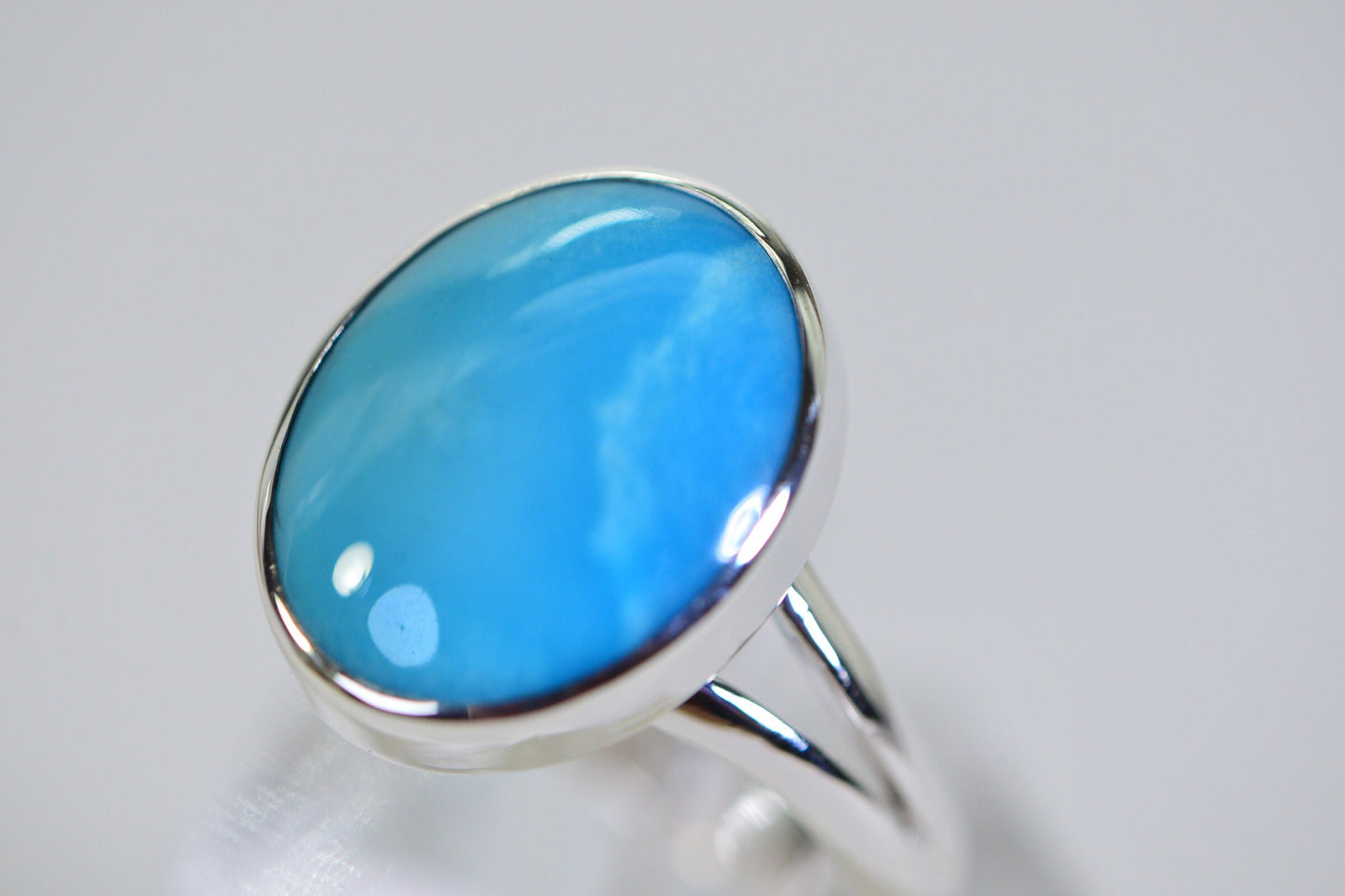 Sleeping Beauty Turquoise Ring: Oval Arizona Turquoise, Sterling Silver