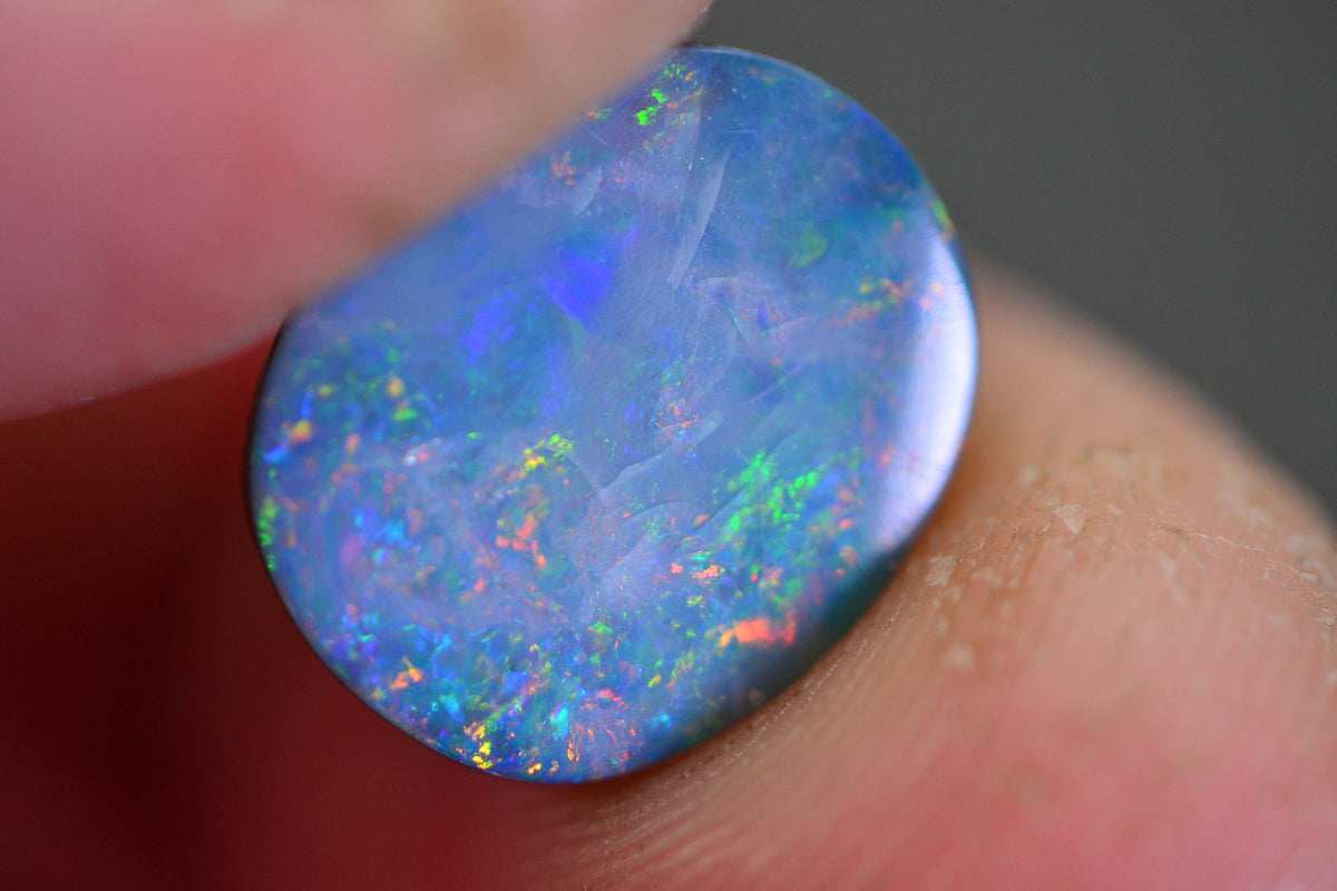 Australian Black Opal Natural Gemstone Cabochons  blue - green Metallic  Doublet Boulder Oval 13.80X11.48X2.73mm 3.9ct