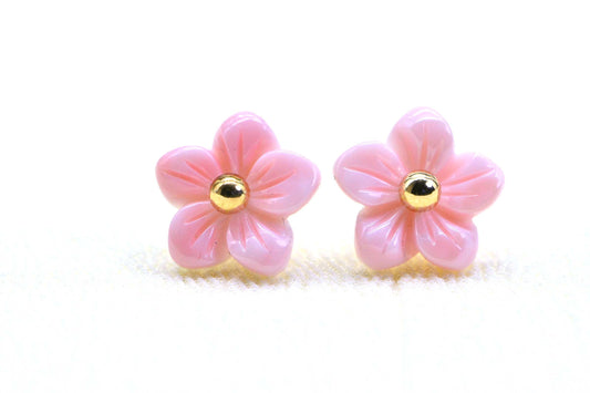 14K Gold Pink Conch Shell Carved Rose Flower Stud Earrings