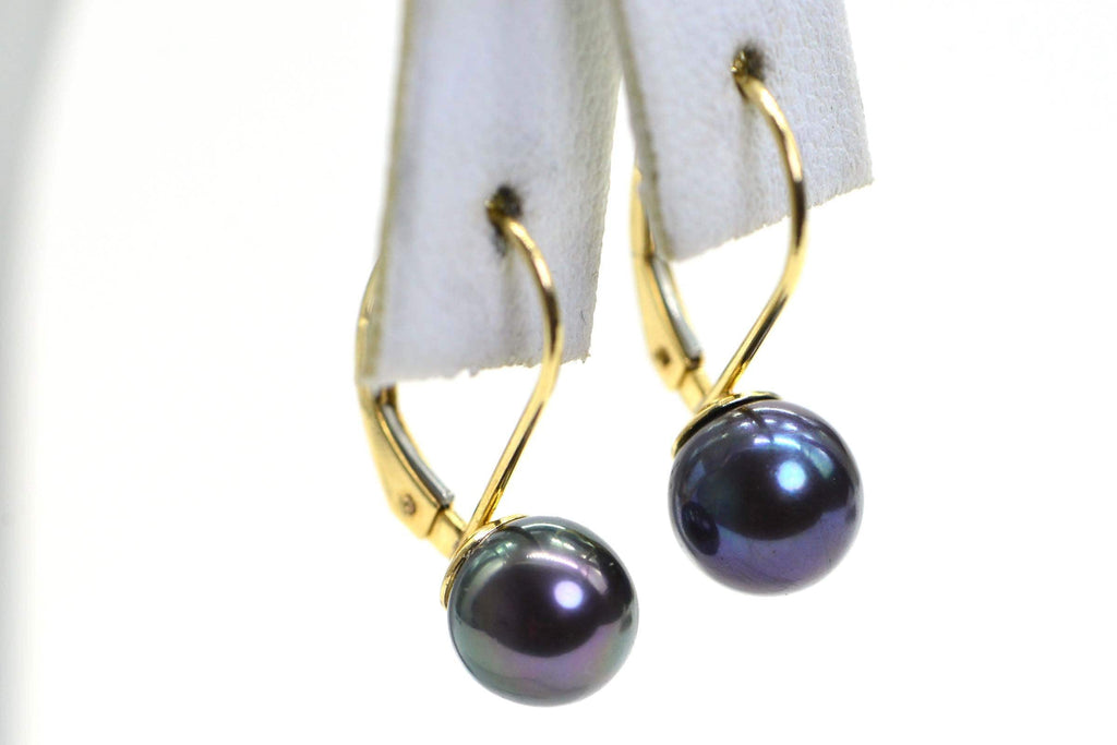 Vintage 70s Black Pearl Earrings: 14K Yellow Gold Leverbacks
