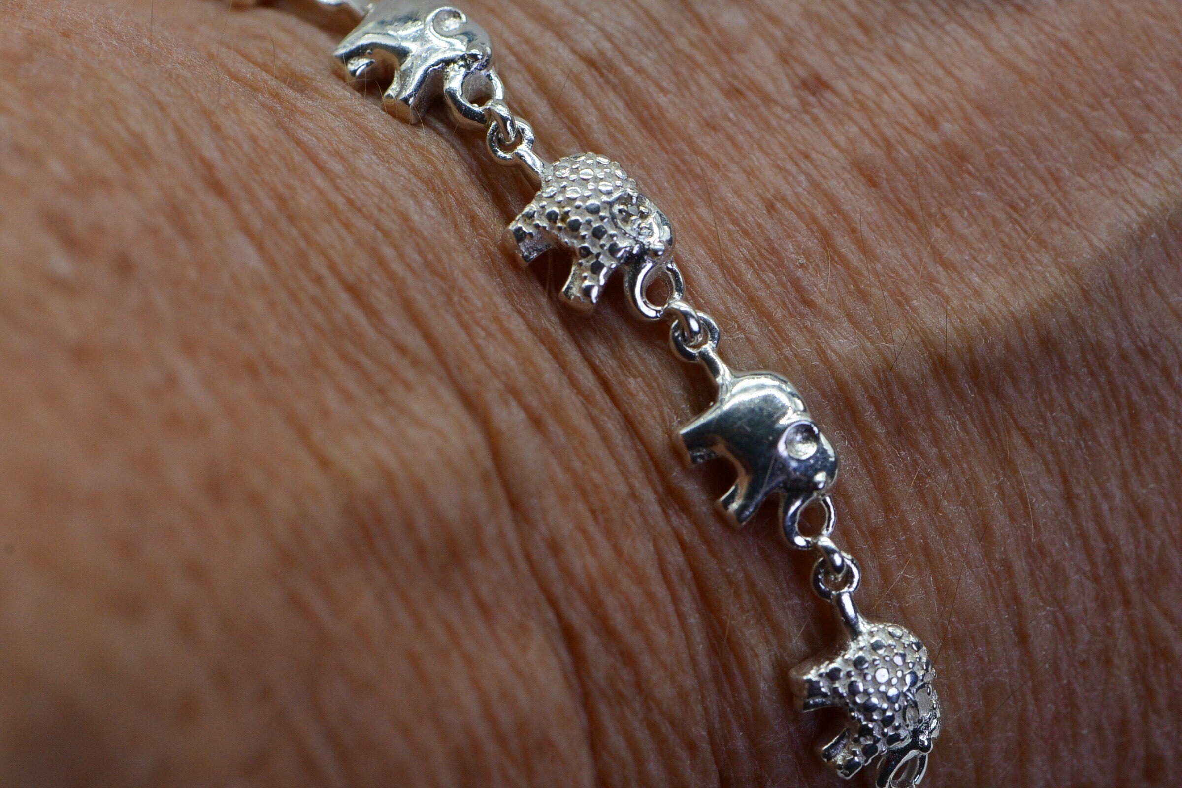 Sterling Silver Elephant Ankle Bracelet: Cable Chain Anklet