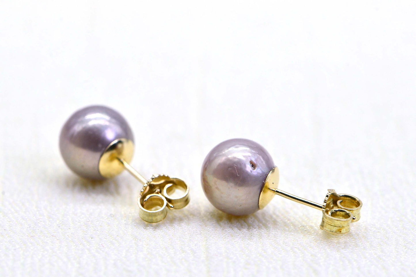 14K Gold Mauve Akoya Pearl Stud Earrings 9mm