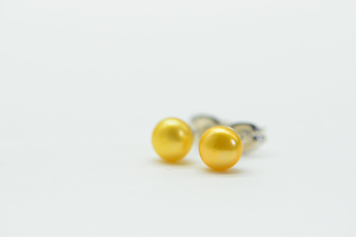 Purple Pearl Sterling Silver Earrings: Tiny 5mm Studs