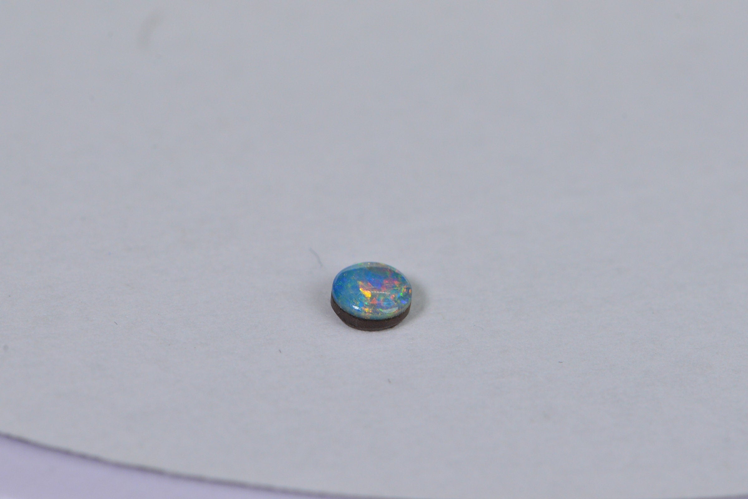 1 stone  Australian Black Opal Cabochons: Blue Green Round Gemstones (4mm)