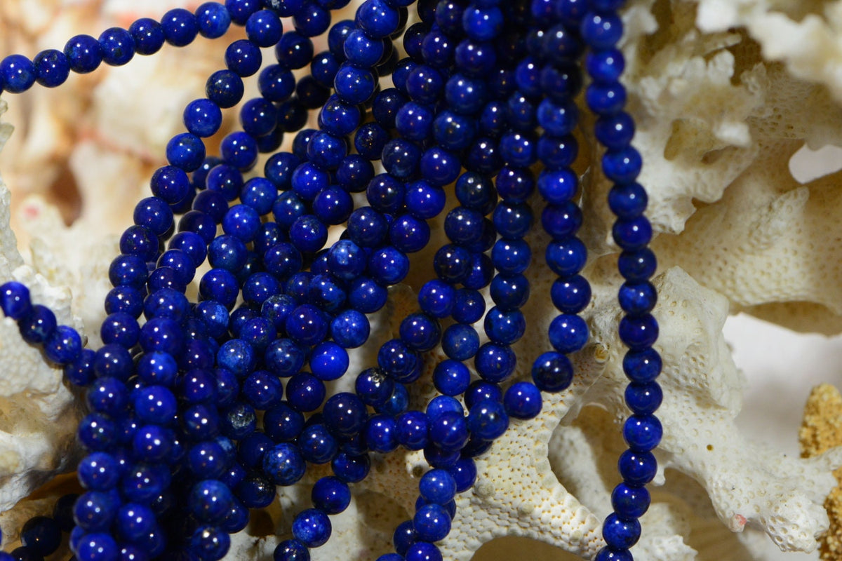 Lapis Lazuli Round Beads: 4mm Royal Blue Gemstone, 7" Strand