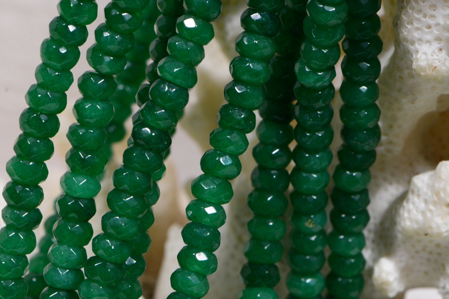 Gemstone Beads 4mm Quartz Beads Made to Imitate Emerald Jewelry Making Supplies