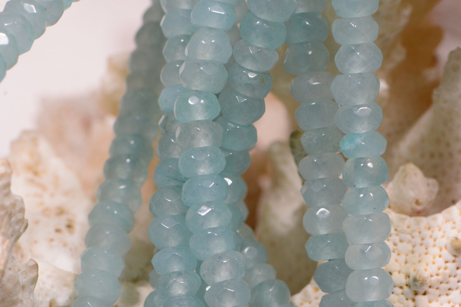 Gemstone Beads 4mm Quartz Beads Made to Imitate Aqua Blue Sapphire Jewelry Making