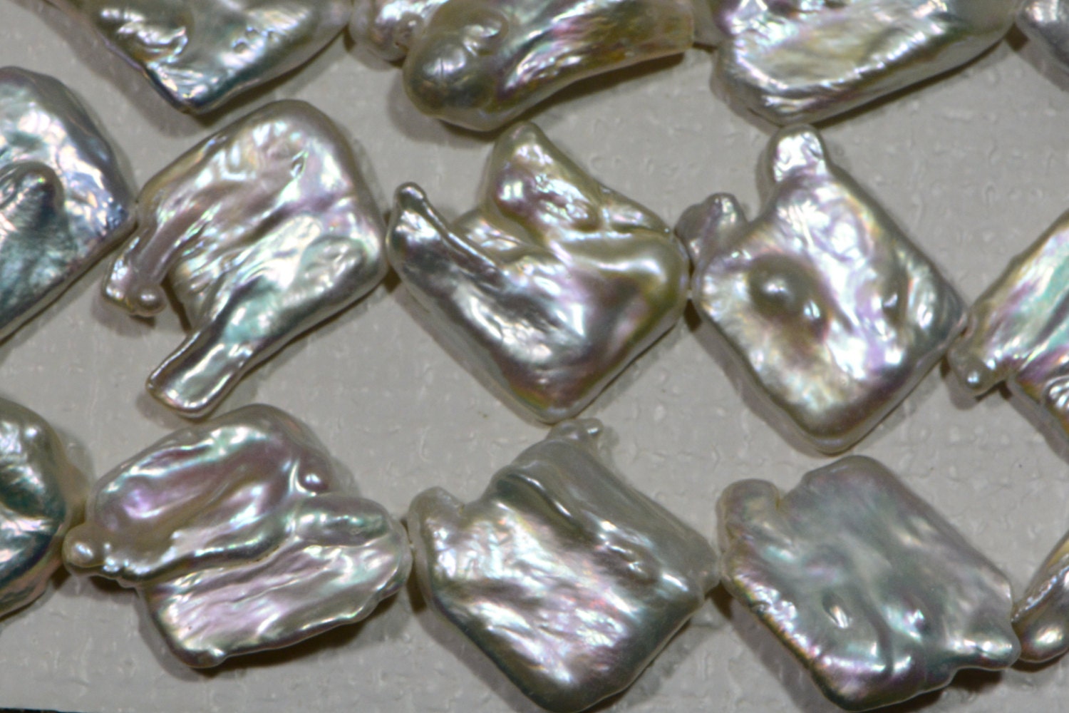 30mm Baroque Freshwater Pearl Strand: Irregular Square Shape