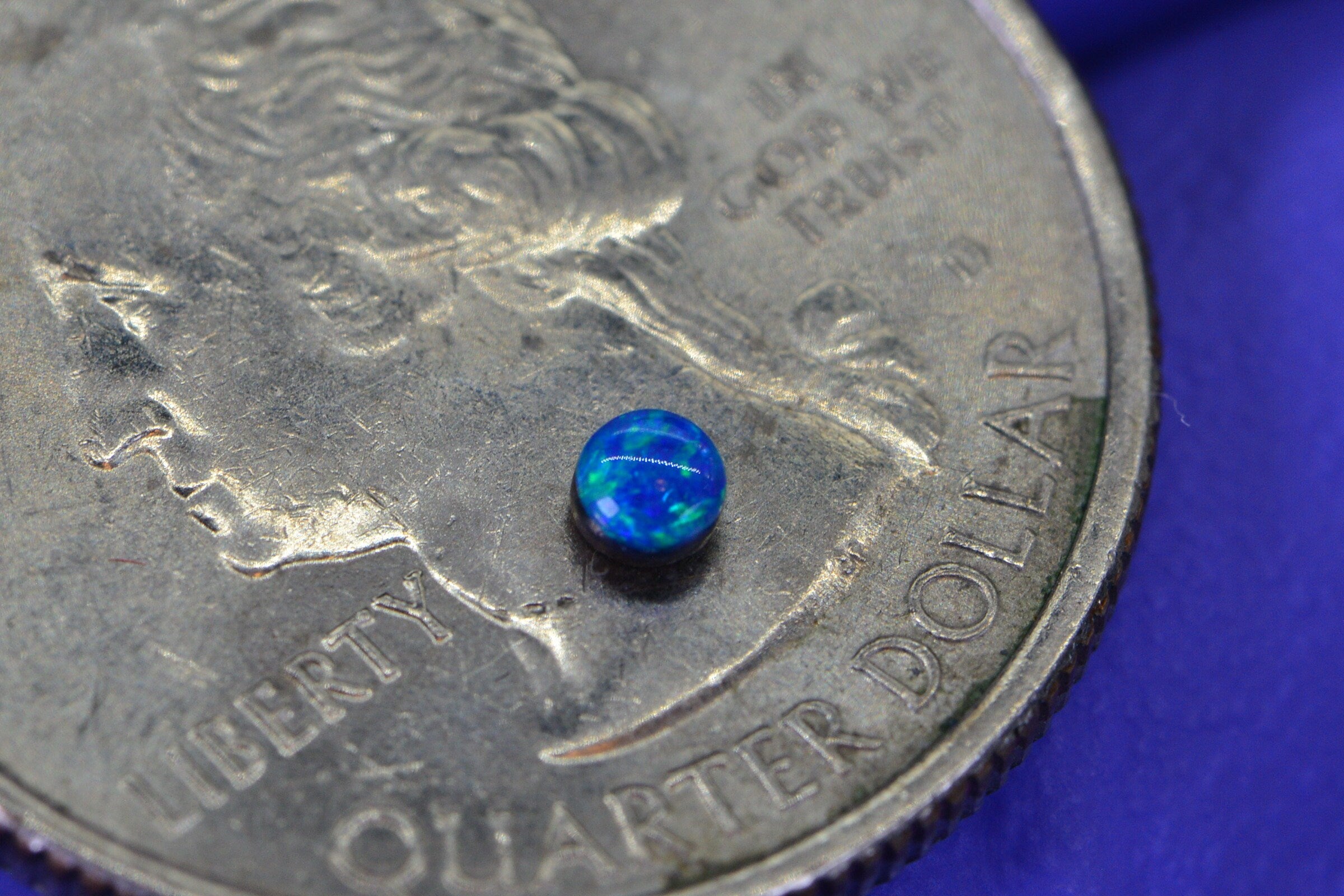 1 stone  Australian Black Opal Cabochons: 2.5mm Round AAA++ Gemstone Supplies