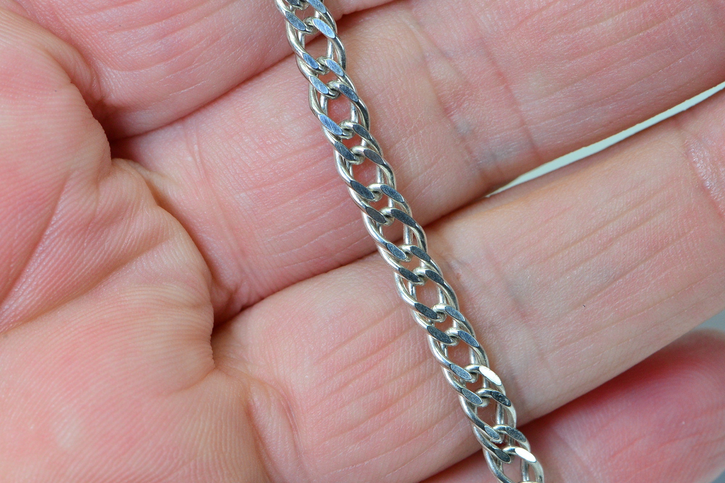 Sterling Silver Cuban Chain Bracelet - 4mm, 7 Inch