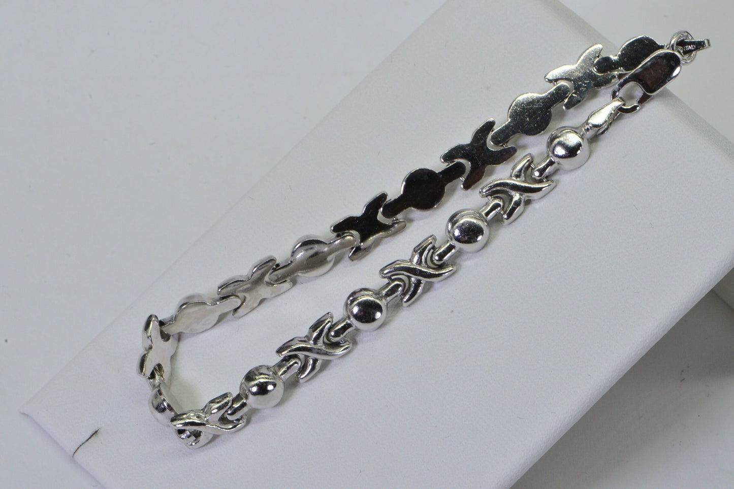 Estate Sterling Silver XOXO Link Bracelet - 7 1/4"
