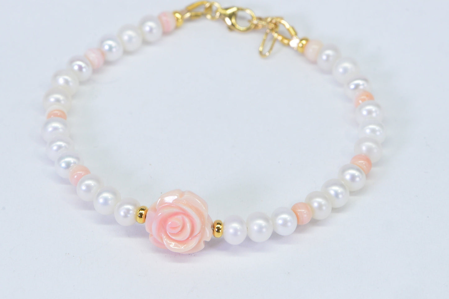 Queen Conch Shell Rose & Freshwater Pearl Bracelet - 14K Gold Filled