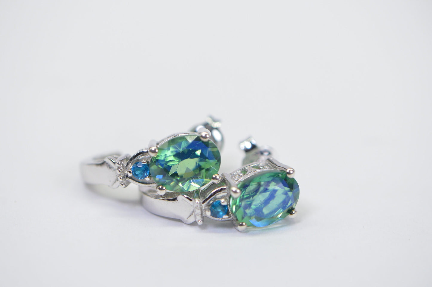Apatite Peacock Quartz Earrings: 14K White Gold Over Sterling Silver Studs