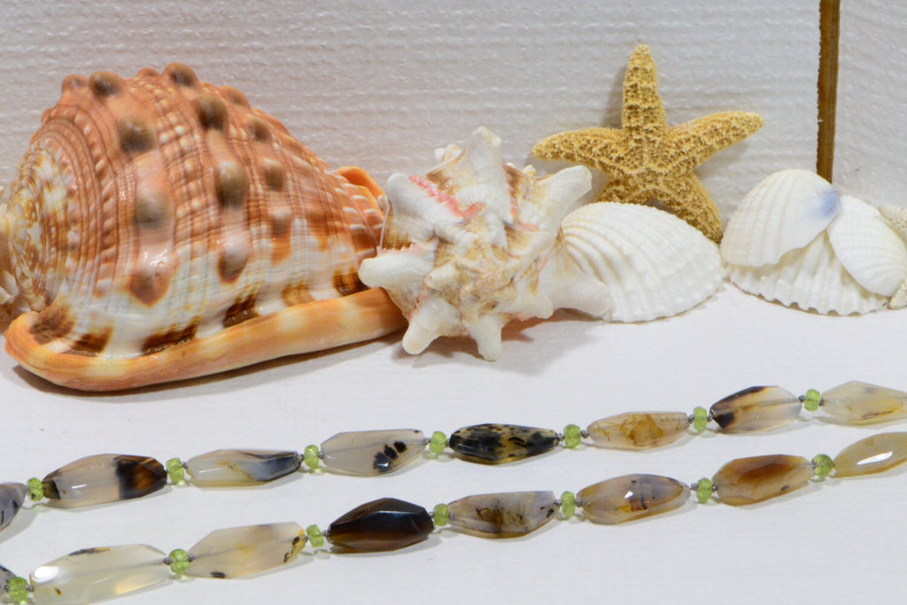 Natural Agate Knotted Necklace: Free Form Gemstone Beads