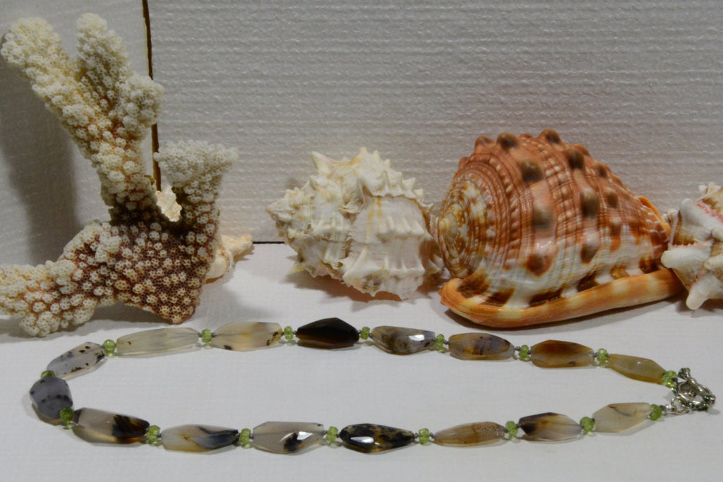 Natural Agate Knotted Necklace: Free Form Gemstone Beads
