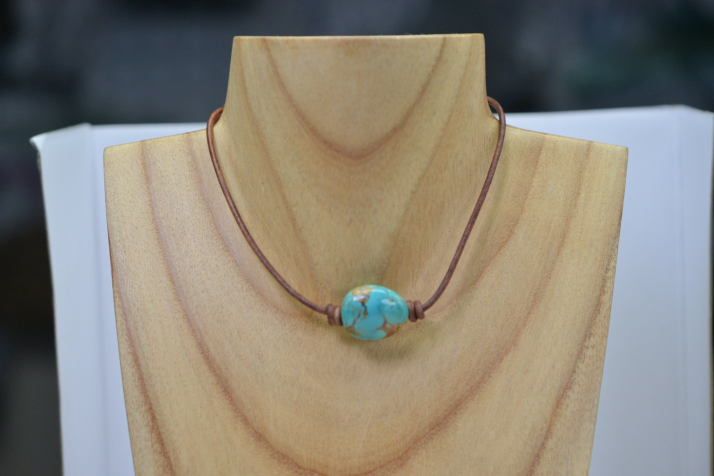 Natural  Kingman Turquoise Large Stone On Leather Choker  Necklace Single Bead Knotted