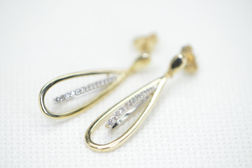 Natural Diamonds 14K Gold Two Color White and Yellow Teardrop Studs Estate Jewelry