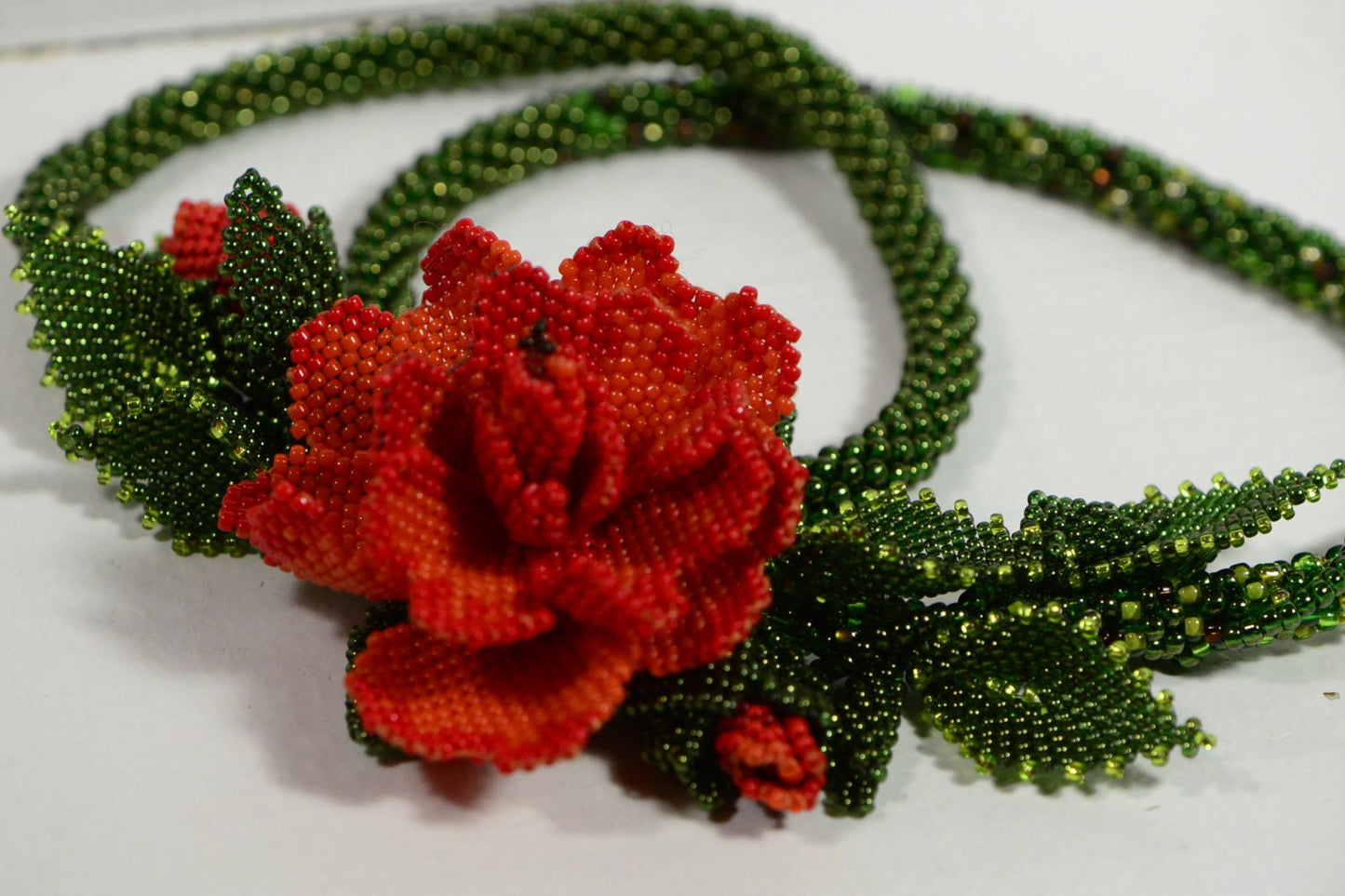 Red Rose Seed Bead Choker Necklace, Floral Jewelry Gift