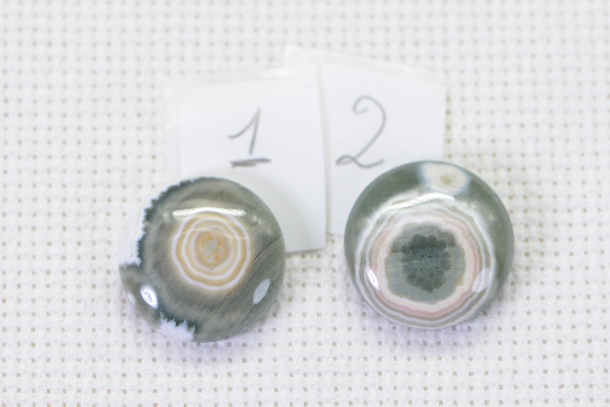 Natural Ocean Jasper Cabochon: Round Gemstone, 16x5.6mm