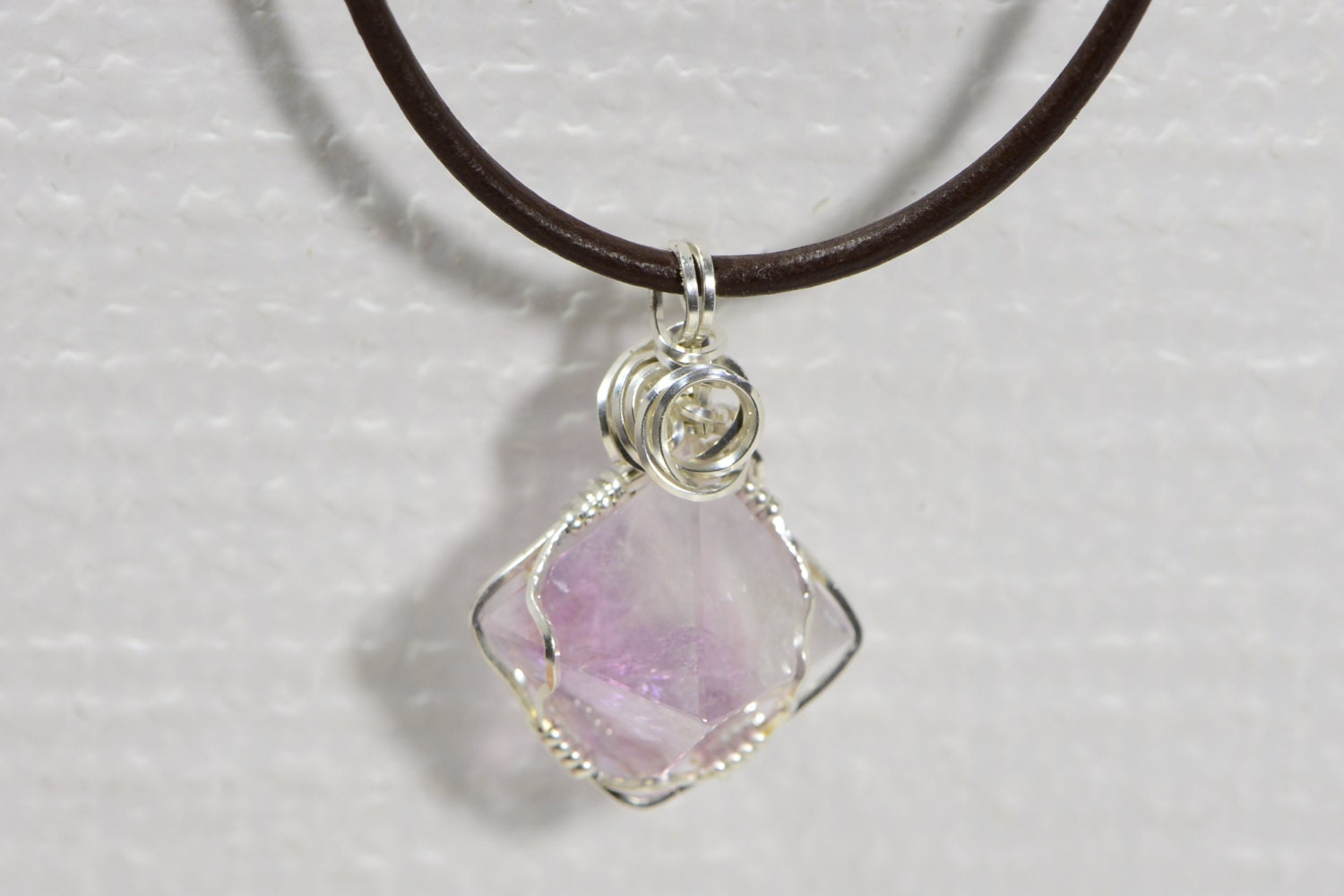 Natural Fluorite Necklace Gemstone Pendant Leather Crystal Necklace