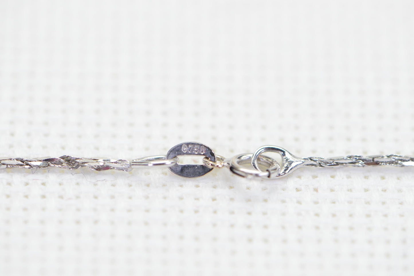 18K White Gold Rope Necklace: Diamond Pendant, Elegant Estate Jewelry