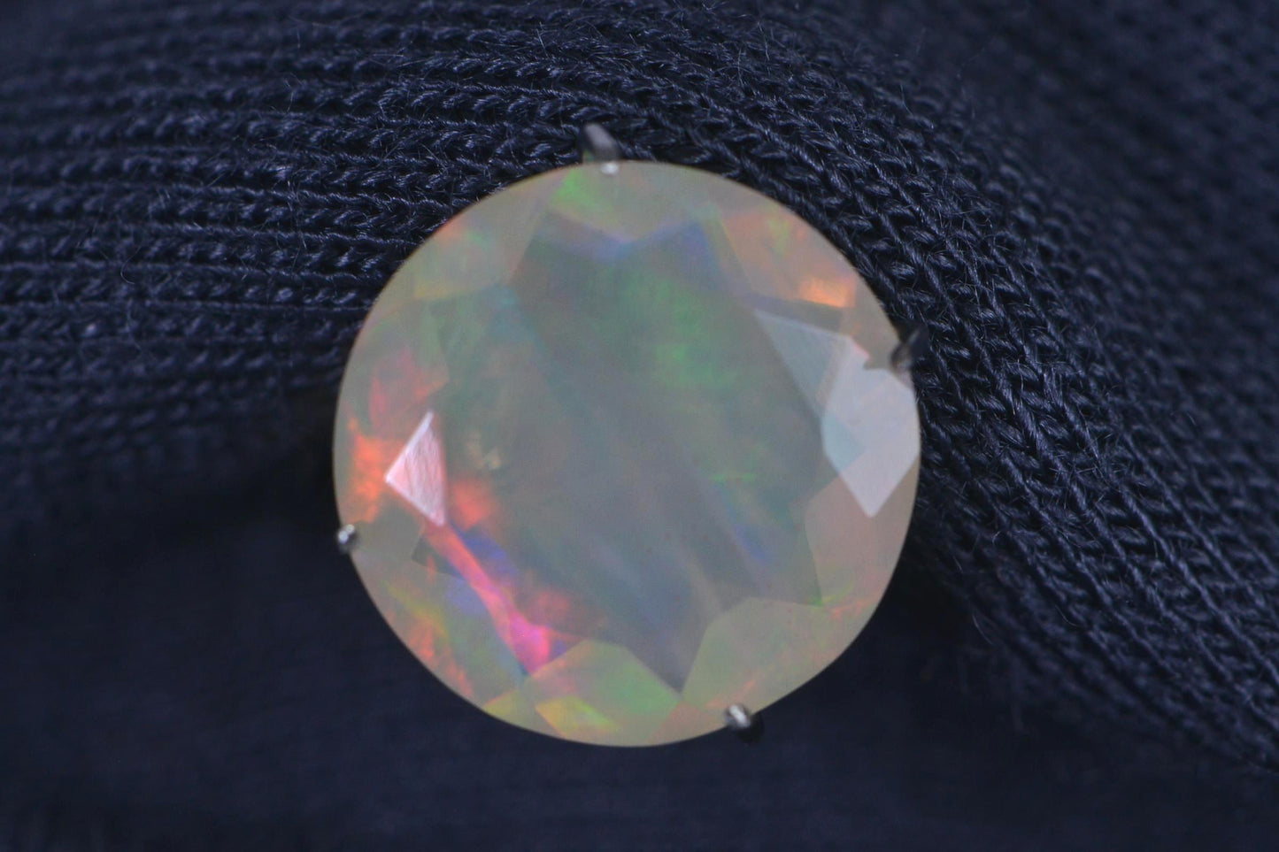 10mm White Opal Cabochon: Ethiopian Welo Opal Gemstone, 2 Ct