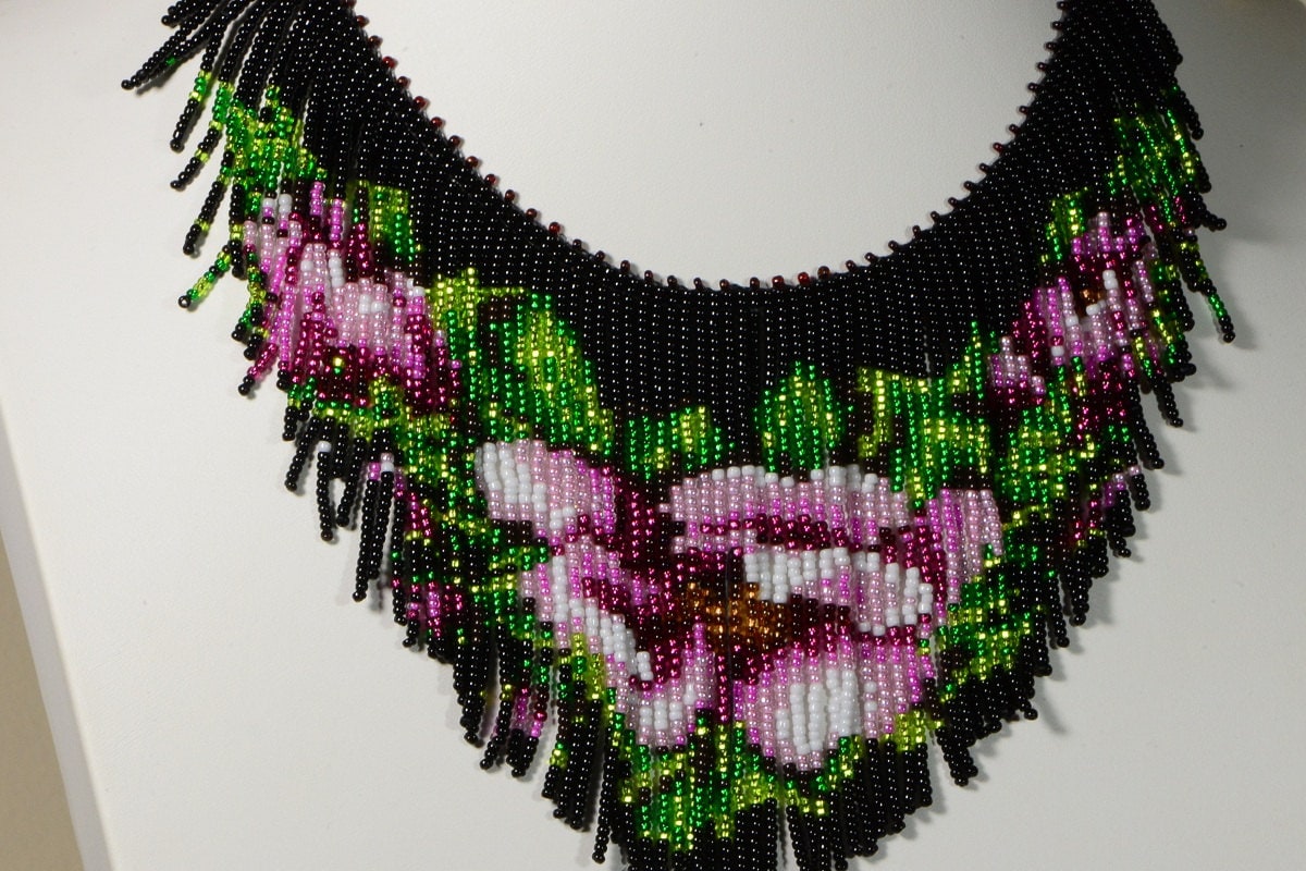 Tea Rose Seed Bead Necklace Tutorial (PDF Pattern)
