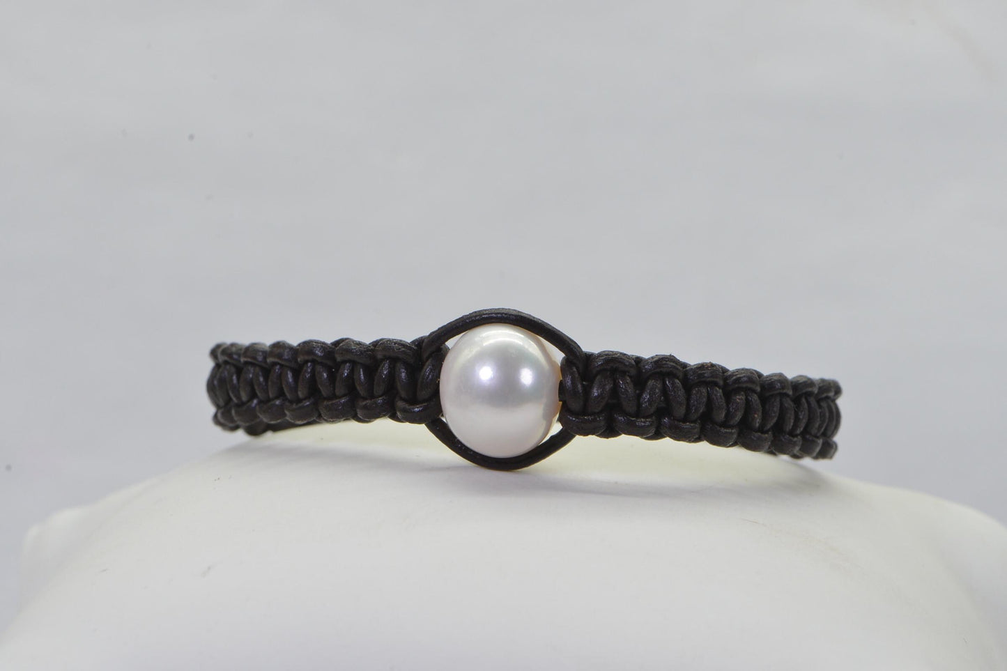Natural Japanese Saltwater Pearl Woven Leather Cord Bracelet , Adjustable Shamballa Style