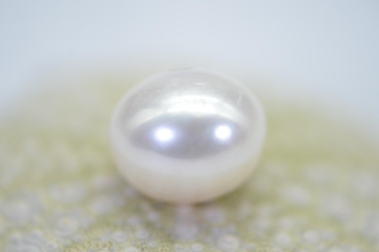 AA White South Sea Pearl: Large Hole Tahitian Loose Pearl (13mm)