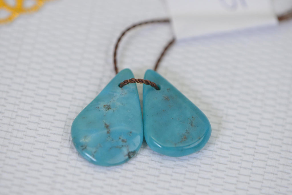 Kingman  Turquoise Teardrop Beads: Arizona Gemstone (18X11.5mm)